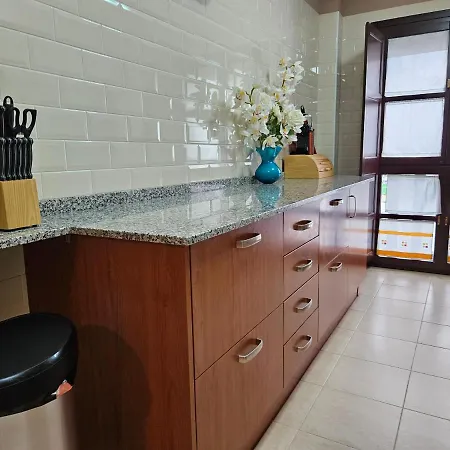 13b01 Con Terraza Y Garaje Apartamento